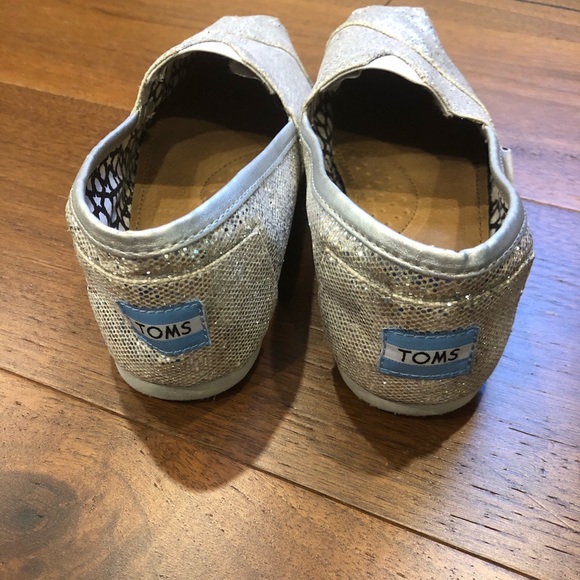 Toms size 8 (worn once) - Picture 7 of 8